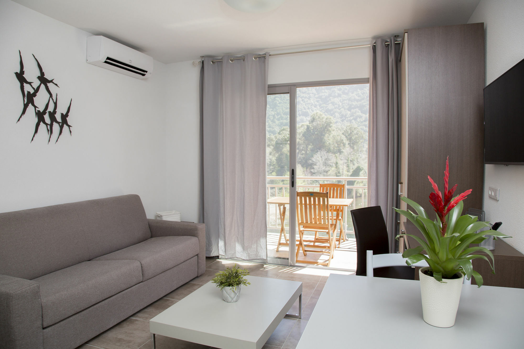 Hoteliere Capu Seninu Apartment *